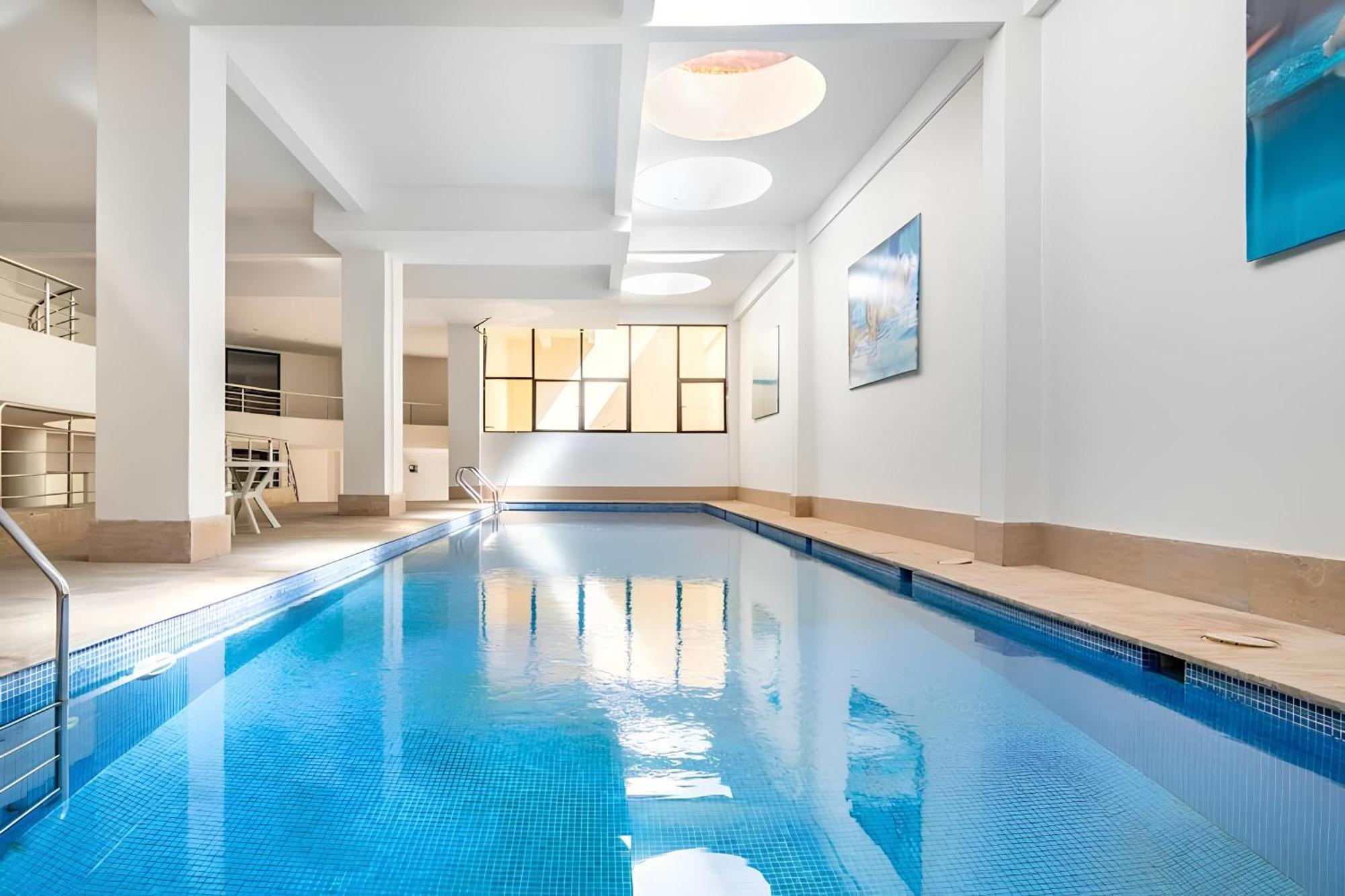 C-Appartement De Luxe Plein Centre De Gueliz Avec Piscine Parking Wifi Netflix Маракеш Екстериор снимка