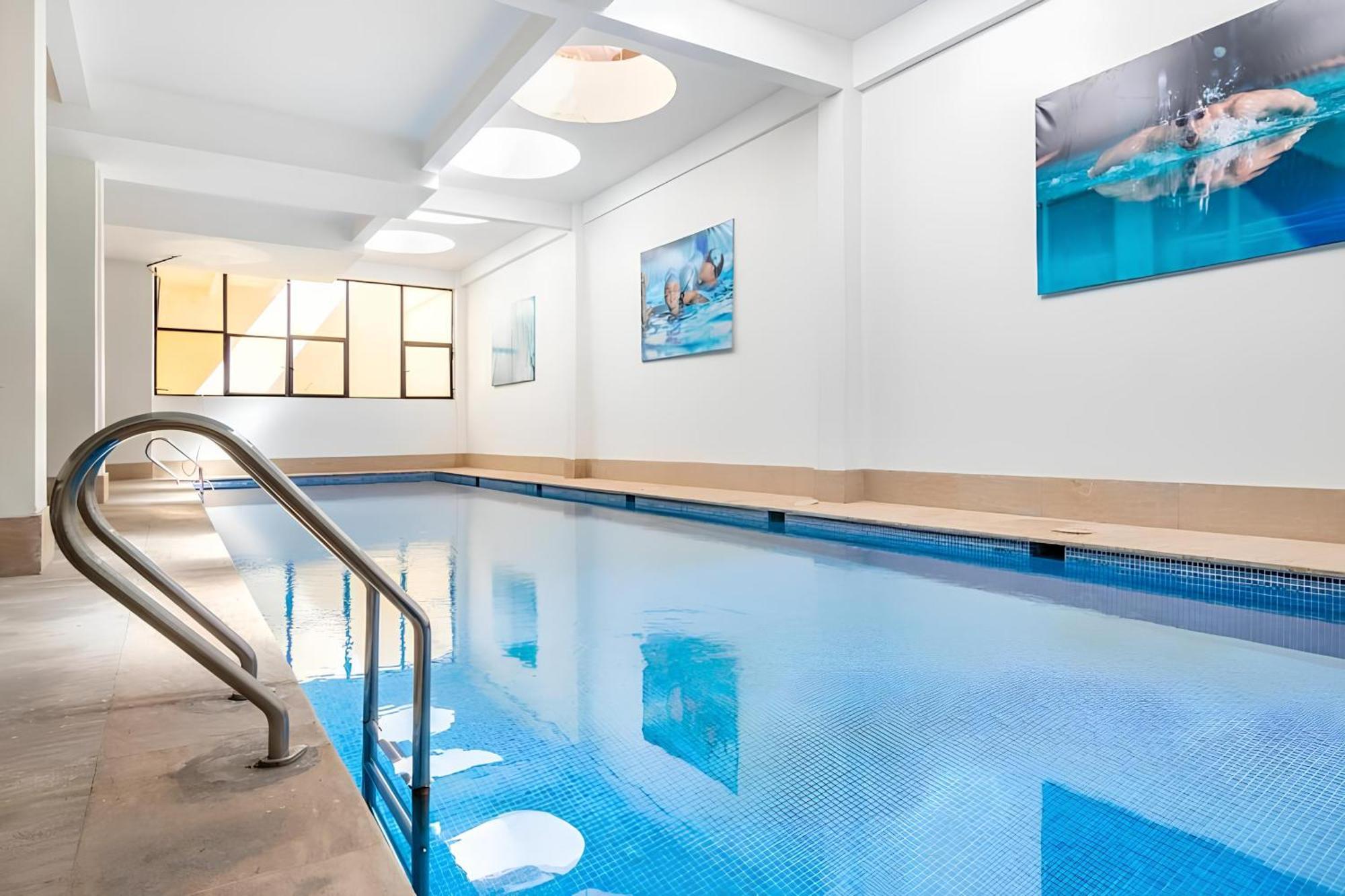 C-Appartement De Luxe Plein Centre De Gueliz Avec Piscine Parking Wifi Netflix Маракеш Екстериор снимка